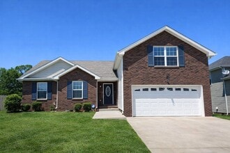 Building Photo - $250 OFF Move In Special!