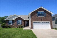 Building Photo - Brick Beauty with Bonus Space Galore!