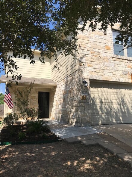 Primary Photo - 5700 Abby Ann Ln