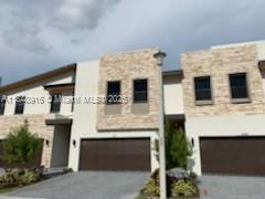 Primary Photo - 8109 NW 105th Ave