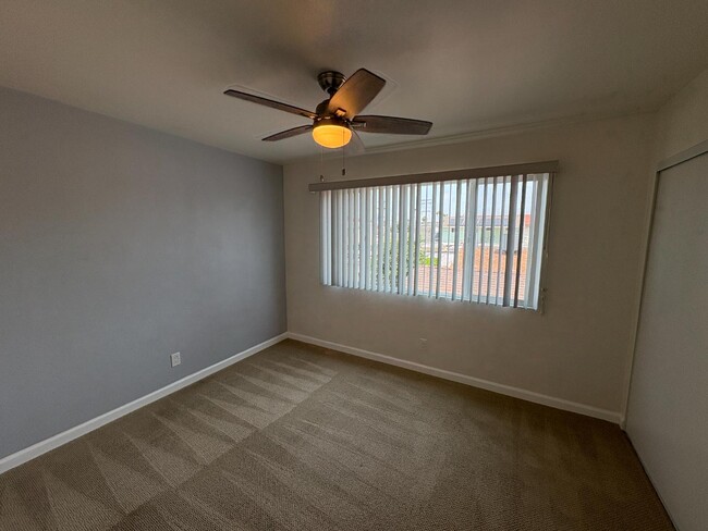 Building Photo - 3838 Chamoune Ave