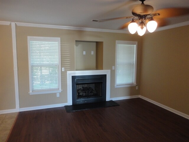 Building Photo - 120 Sweetgum Dr