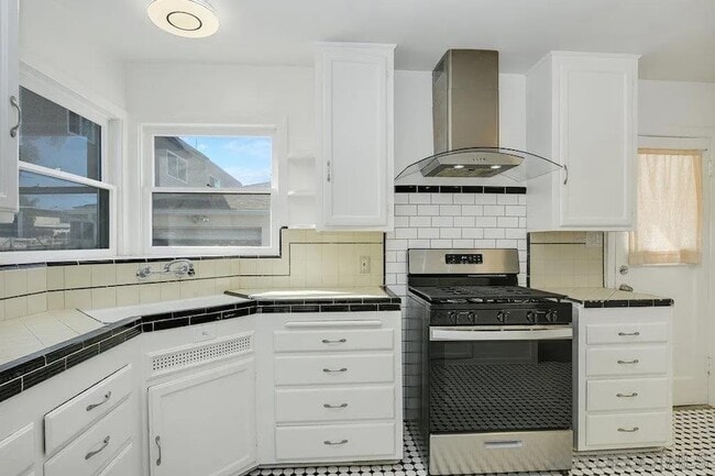 Building Photo - 4518 52nd St