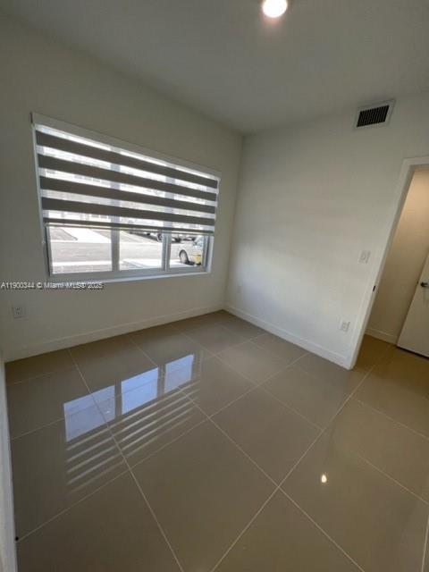 Building Photo - 25867 SW 145th Ave