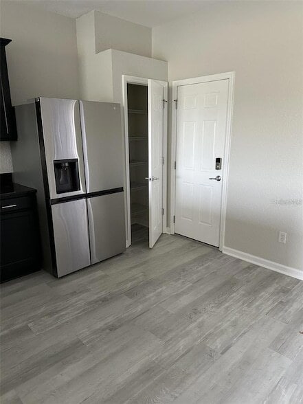 Building Photo - 4500 SW 52nd Cir