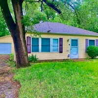 Building Photo - 420 Fairview Dr