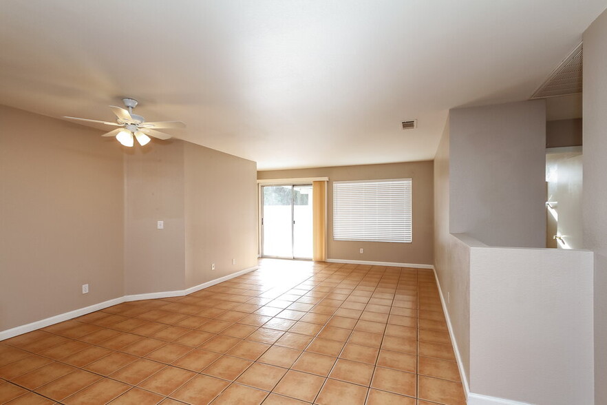 Building Photo - 2409 Grand Prize Ave