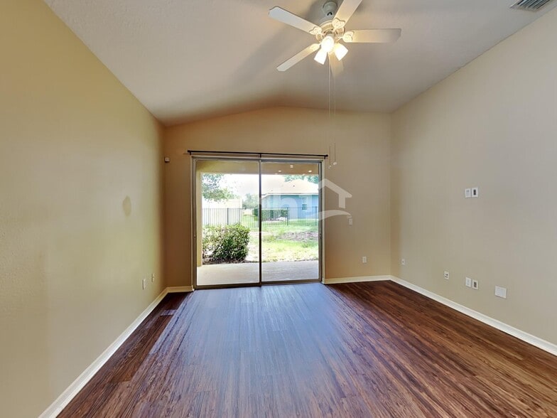 Building Photo - 8109 Sequester Loop