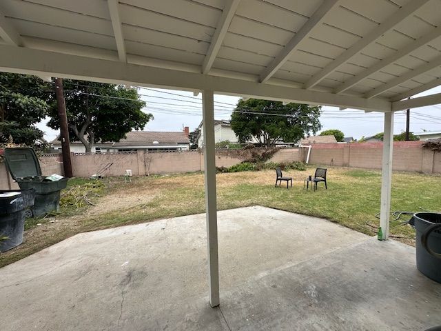 Building Photo - 2045 S Janette Ln