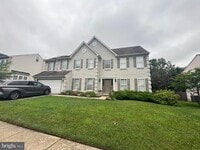 Building Photo - 721 Deer Creek Dr