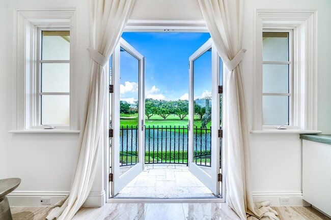 Building Photo - 361 Mizner Lake Estates Dr