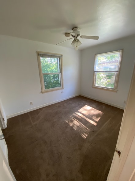 Building Photo - 605 Menomonie St