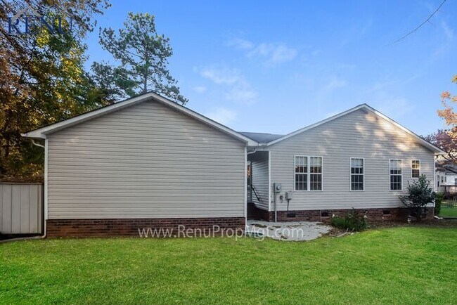 Building Photo - 2363 Wednesbury Ct