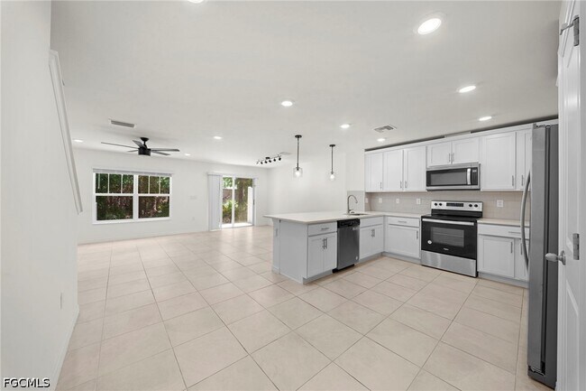 Building Photo - 15100 Caspian Tern Ct