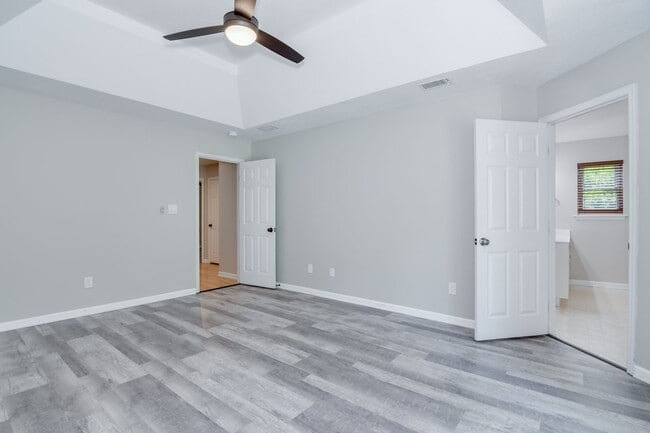 Building Photo - Brick Ranch in Evans