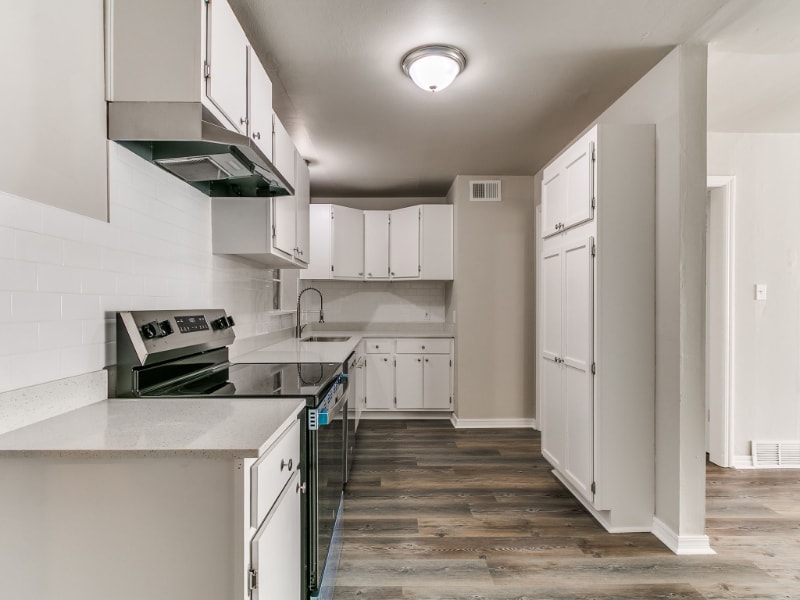 Building Photo - 3813 NW 17th St