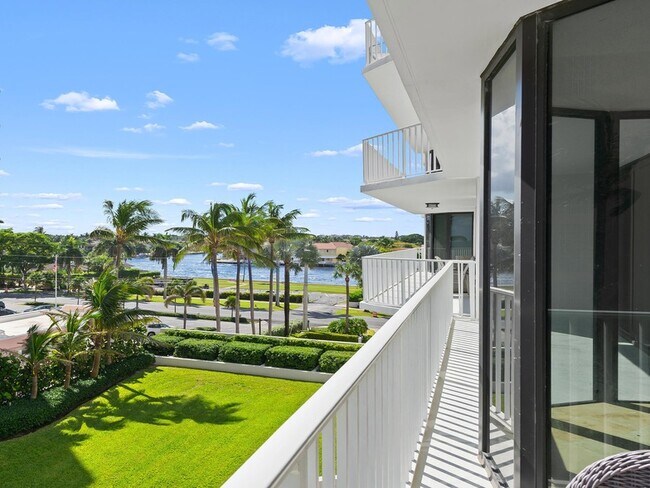 Building Photo - 2917 S Ocean Blvd
