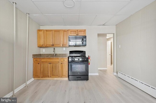 Building Photo - 2110 Orthodox St