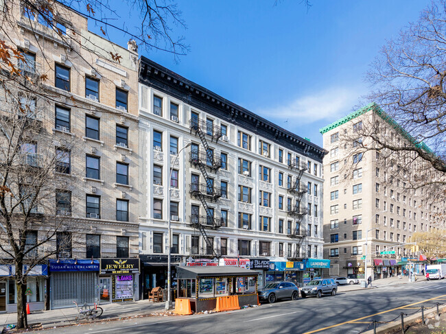 Building Photo - 600 West 150th Street