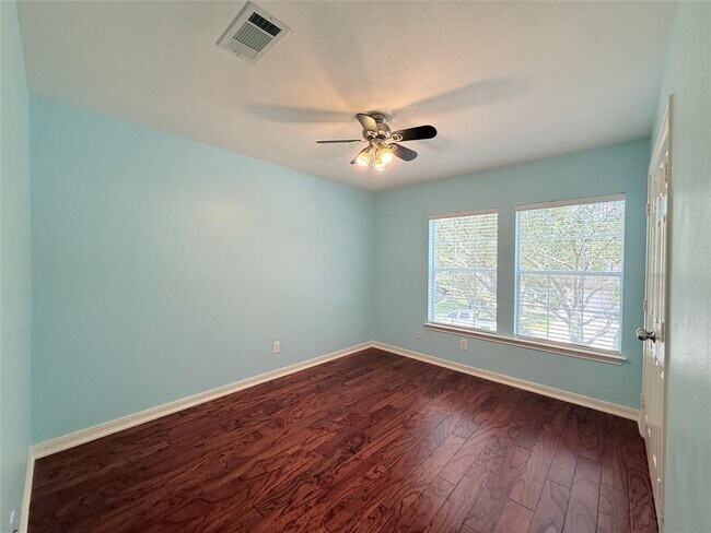 Building Photo - 6018 Gablestone Ln