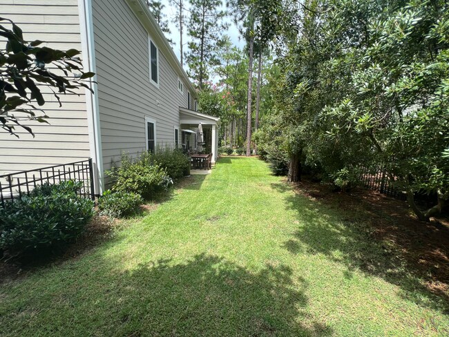 Building Photo - 1 Laurel Valley Ct