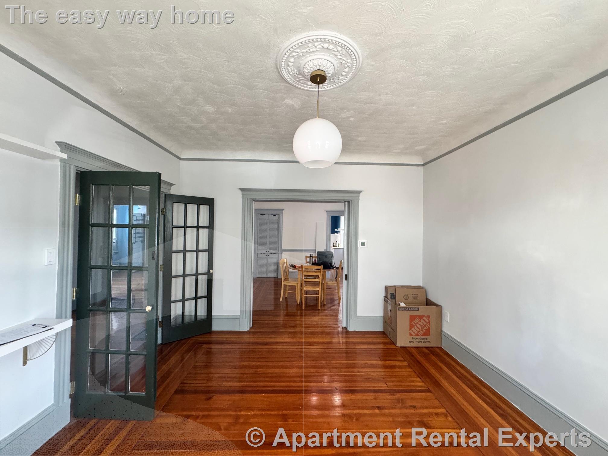 Building Photo - 27 Gilman Ter