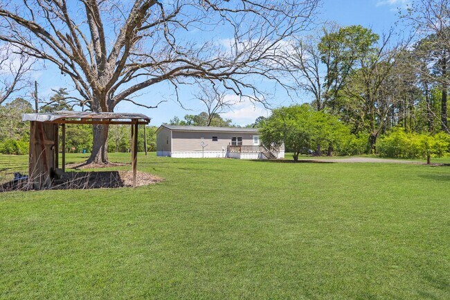 Building Photo - 4bd 2ba Mobile HOME FOR RENT!