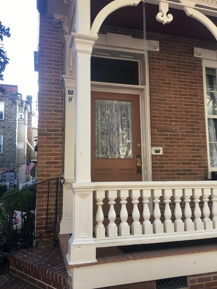 Building Photo - 25 W Boscawen St