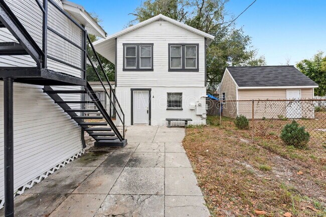 Building Photo - 2914 N 10th St