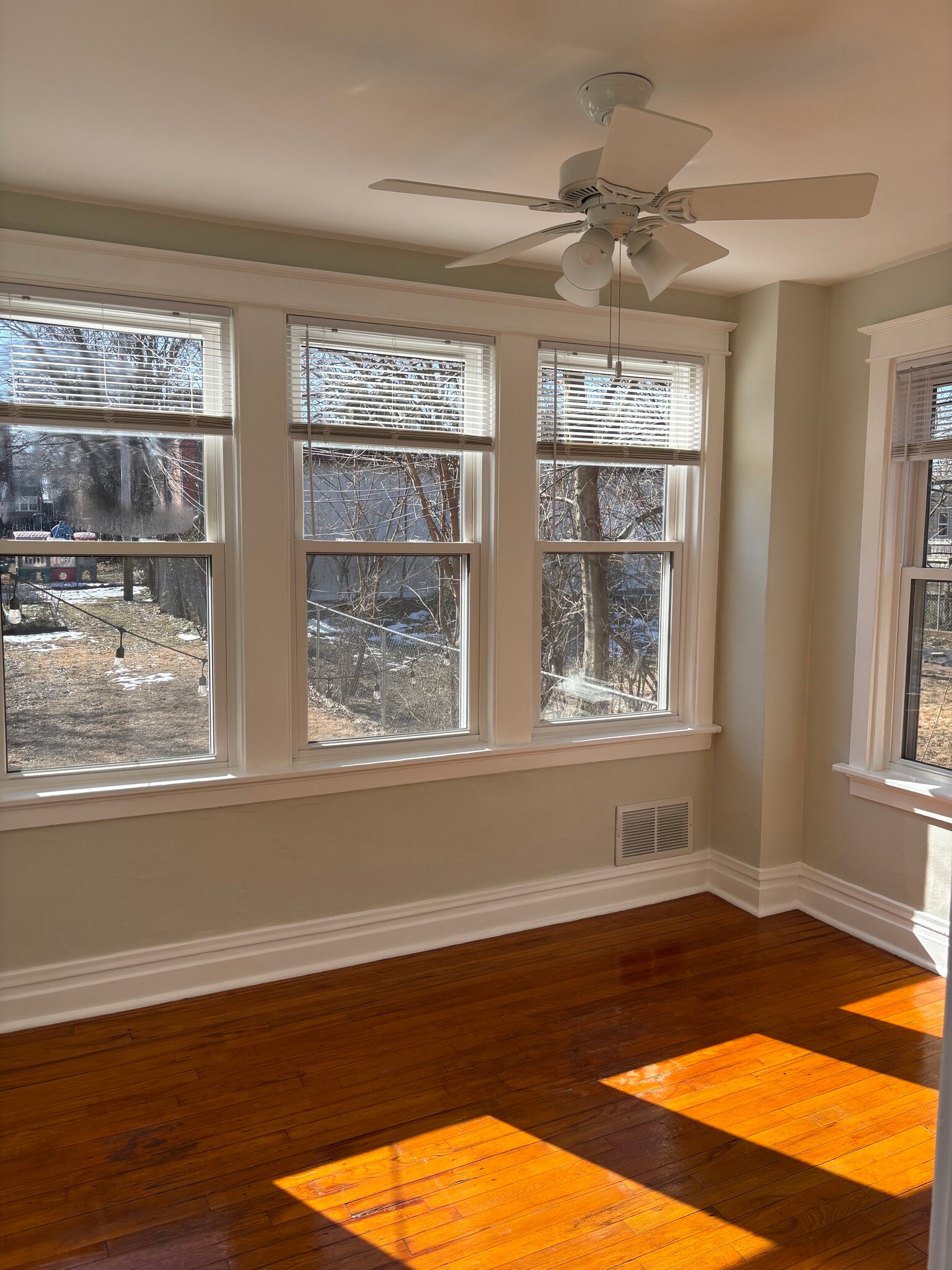 Building Photo - 4966 Reber Pl