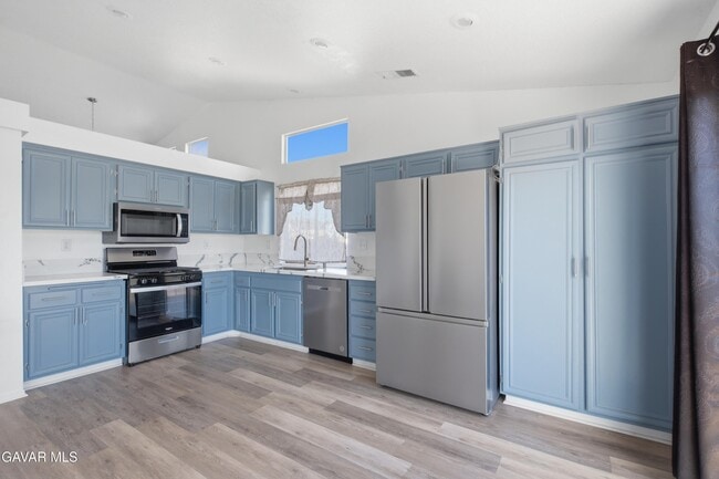 Building Photo - 44762 Shadowcrest Dr