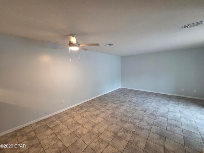 Building Photo - 7125 N Lagoon Dr