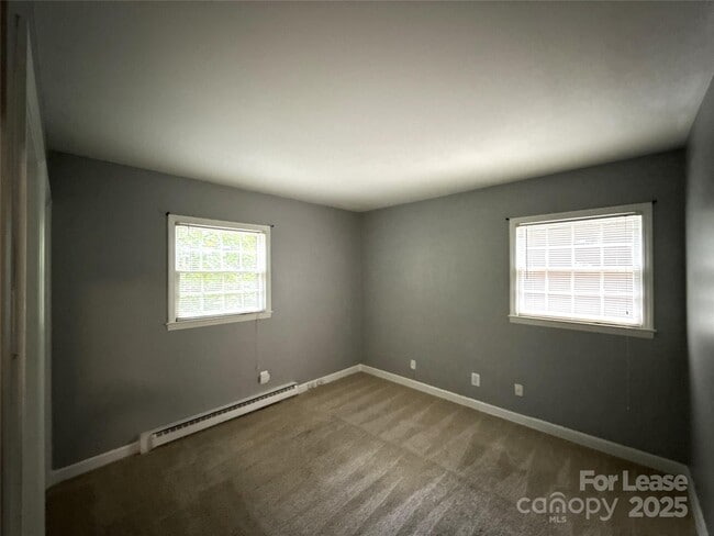 Building Photo - 3619 Havenwood Rd