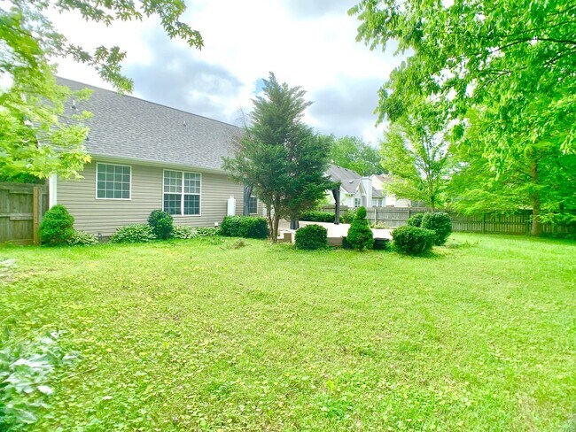 Building Photo - 4069 Challis Dr