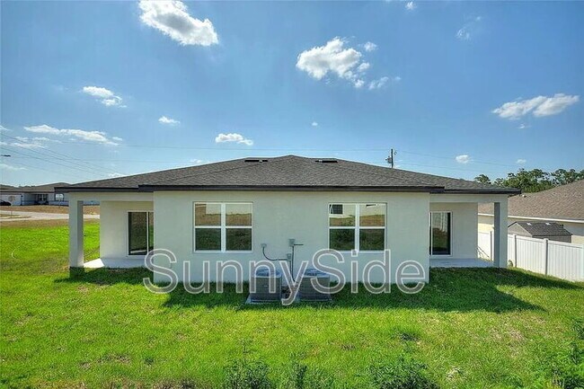 Building Photo - 804 Colville Dr