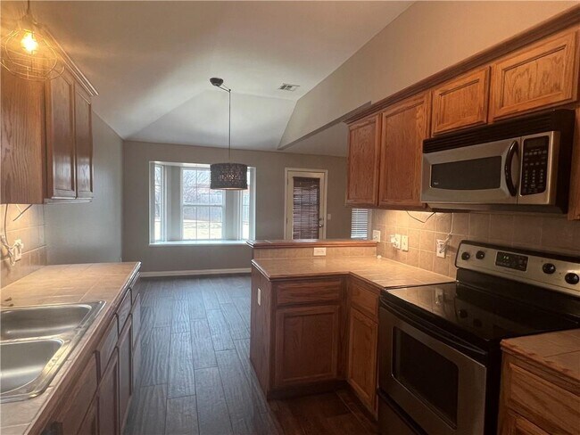 Building Photo - 15920 Korie Dr