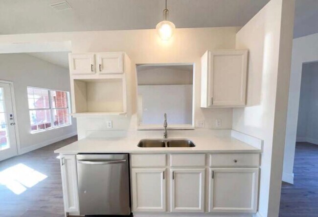 Building Photo - 978 Tammy Cove Ln