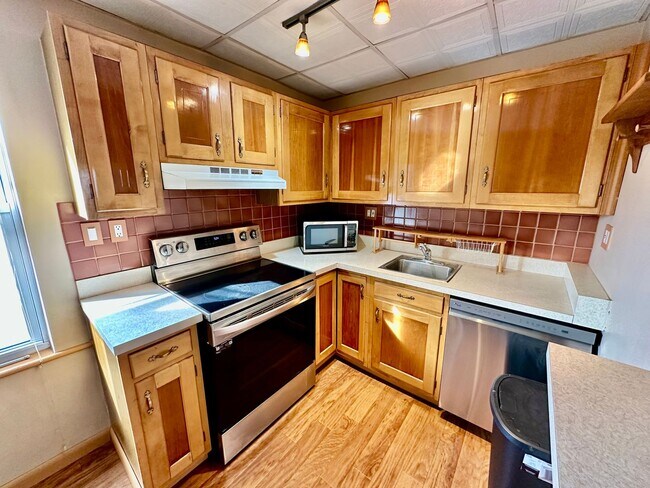 Building Photo - Cozy 2 bedroom home located in South Allentown, PA