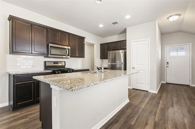 Building Photo - 201 Frederick Dr