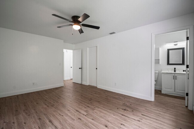 Building Photo - Affordable 2-bedroom, 2-bathroom apartment...