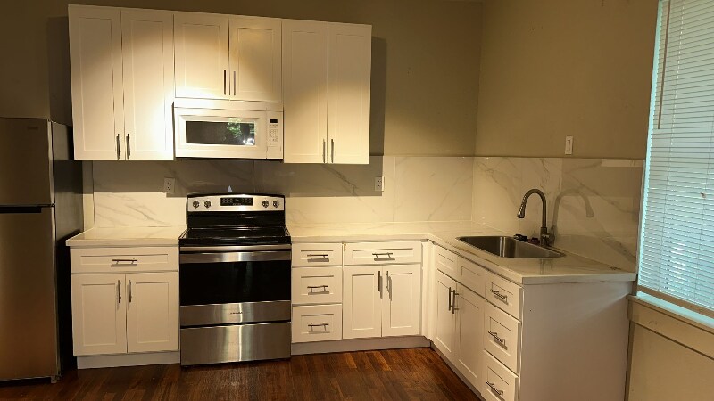 Building Photo - 1517 N 11th St