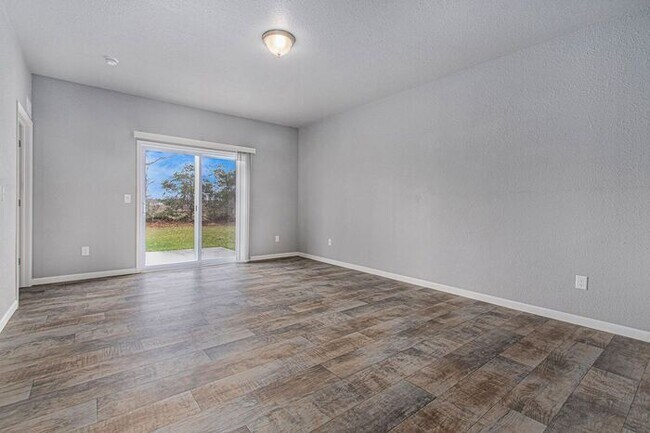 Building Photo - 5499 E Karen Ct