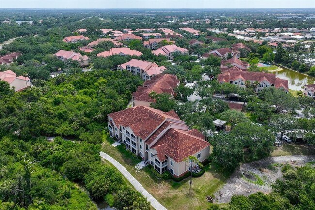 Building Photo - 4126 Central Sarasota Pkwy
