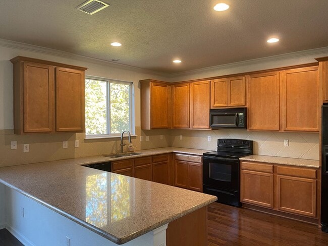 Building Photo - Beautiful 2 Story Home in St. Johns County!