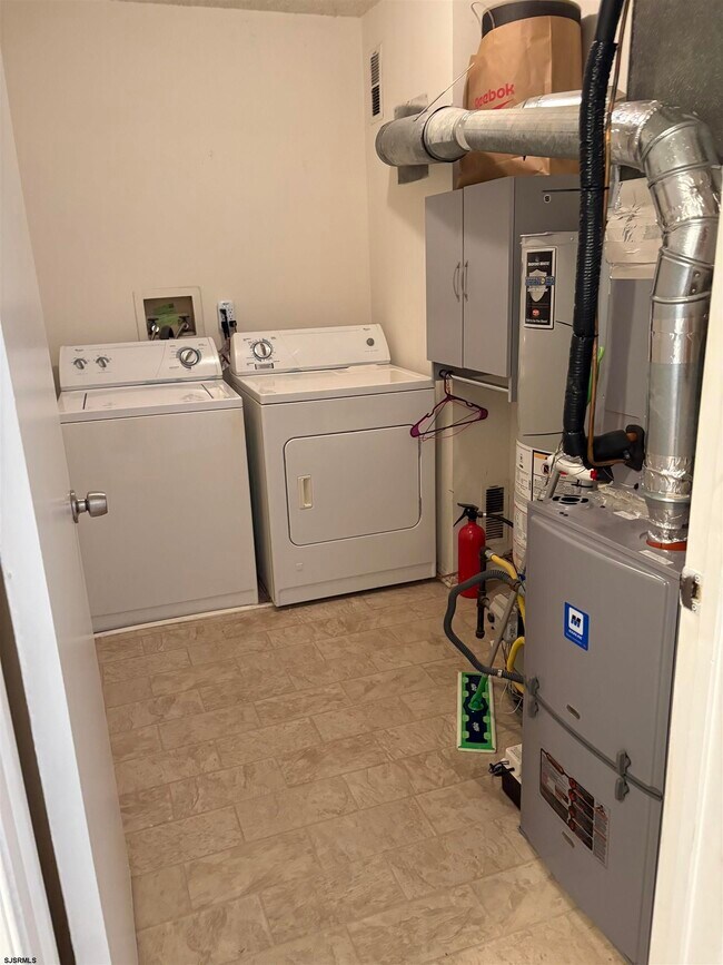 Building Photo - 113 Federal Ct