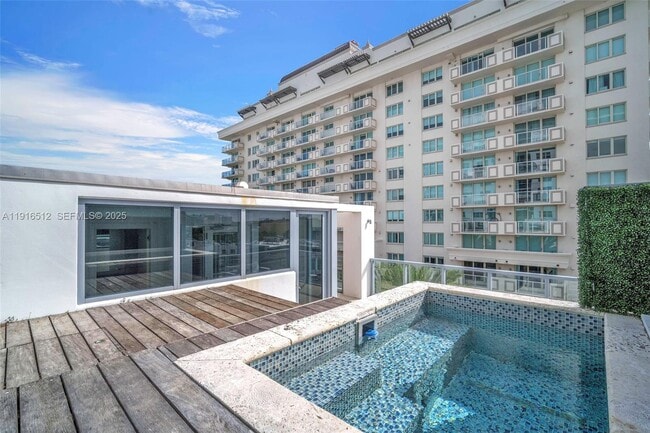 Building Photo - 9501 Collins Ave