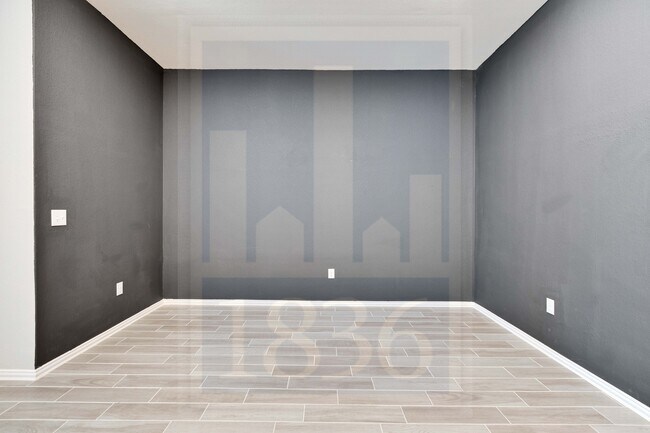 Building Photo - 135 Hackberry Ln