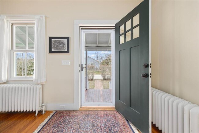 Building Photo - 59 Mt Hope Ave