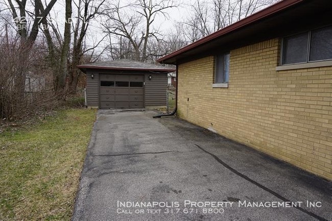 Building Photo - 4217 Shady Lane Indianapolis, IN 46226