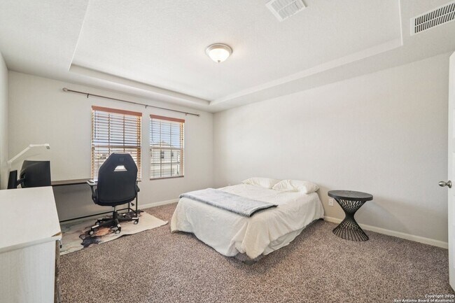 Building Photo - 14640 Sweet Clover